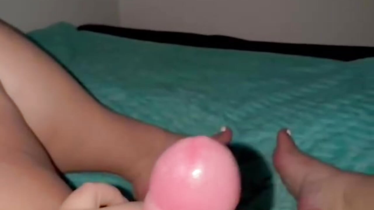 Cum on my feet before going to bed