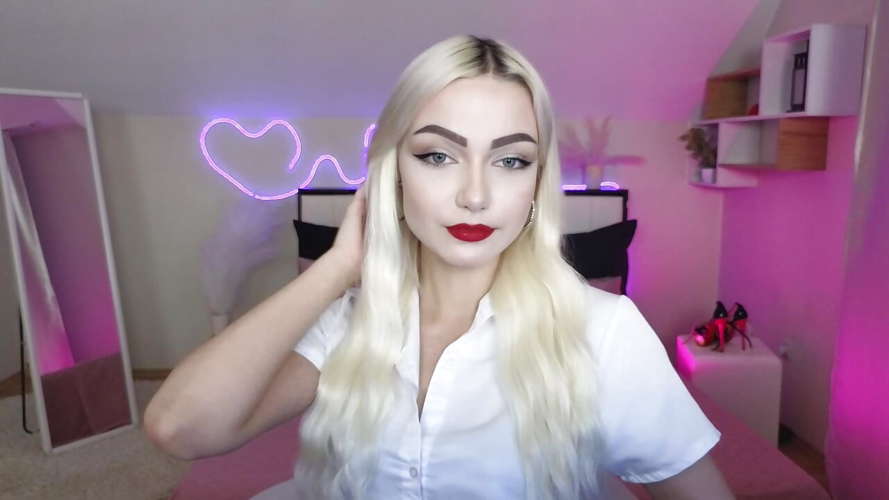 ♥ ♥ ♥ ♥ ❣ - video by LinaLirian cam model