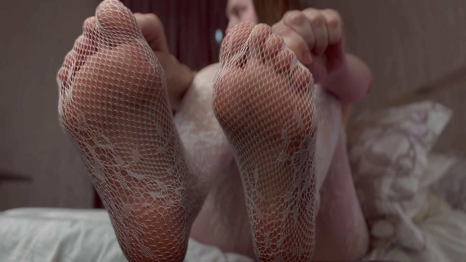 My fishnet feet🦶🏻
