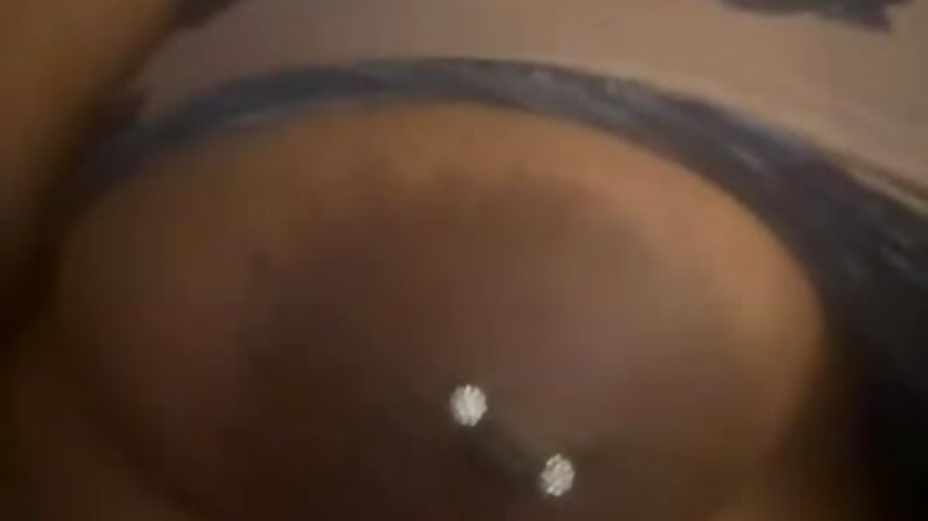 Love my titties sucked - video oleh Queen_Phoenix kamera model