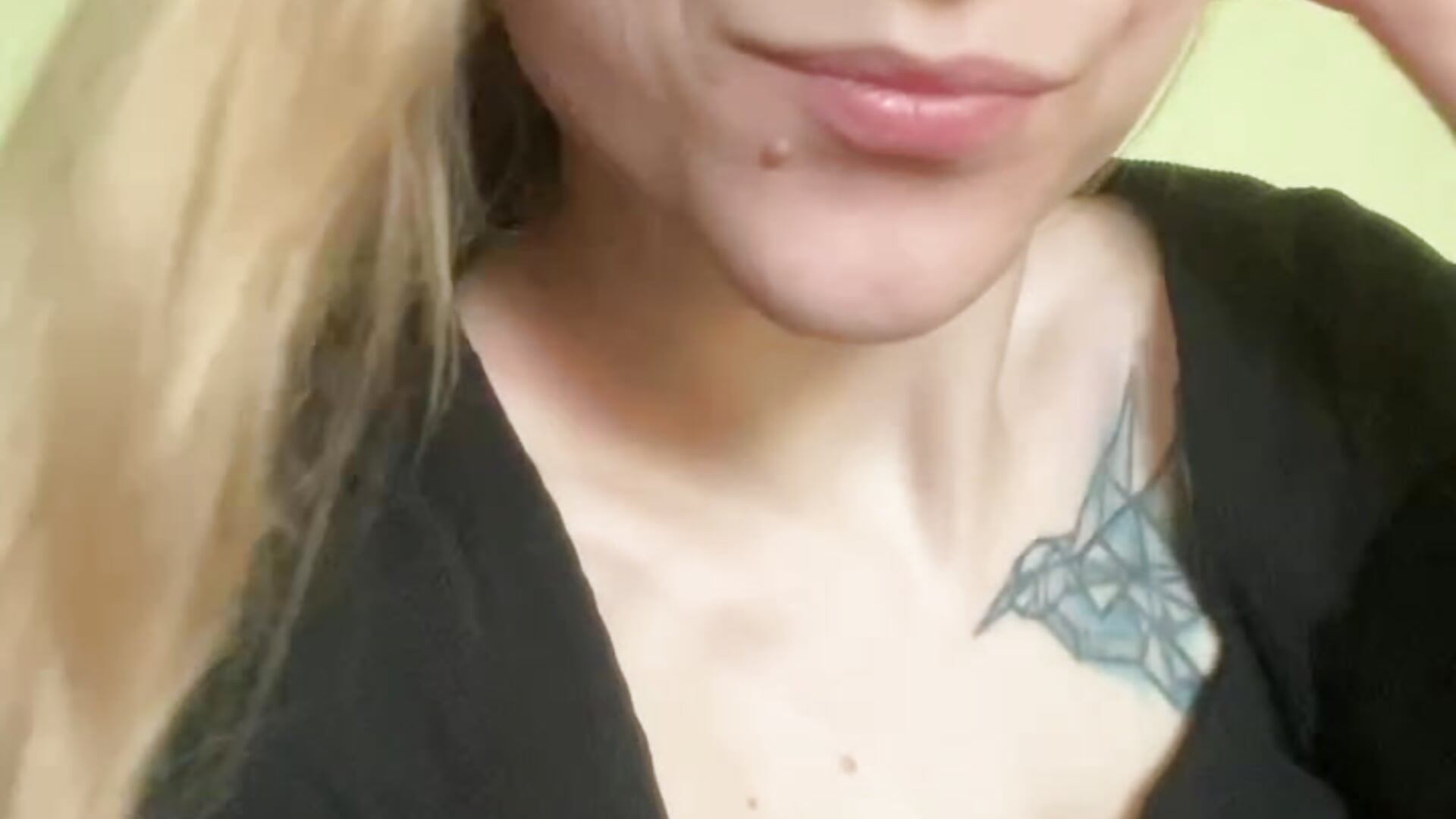 😁
