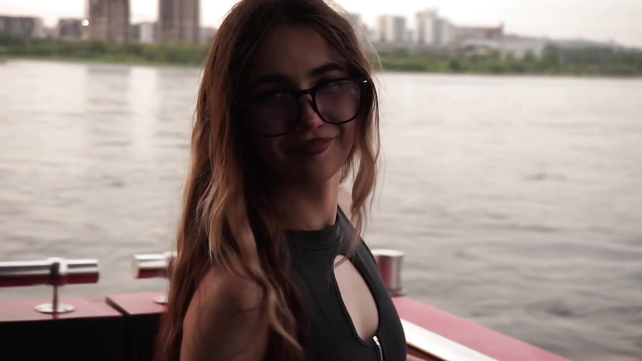 Summer walk — filmik CupSizeGirl, modela(-lki) na kamerkach