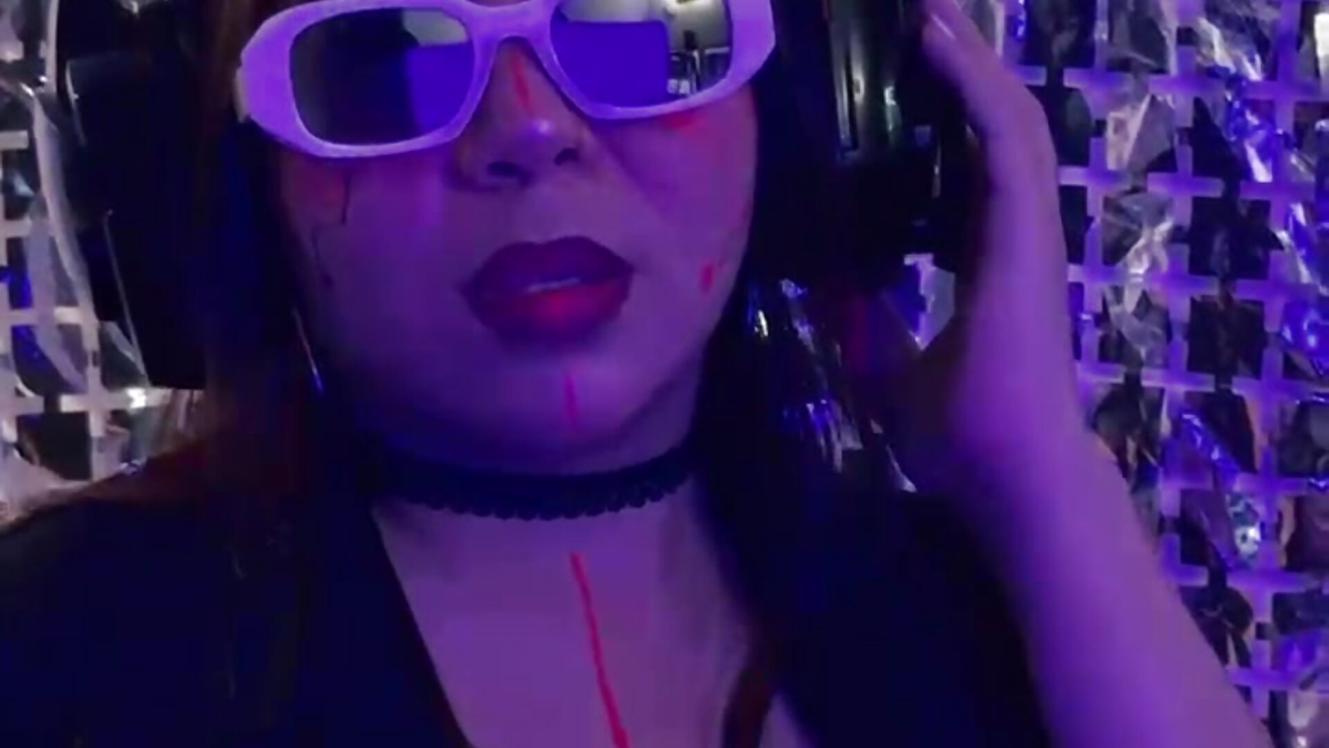 Taken from another galaxy - video av _Victoria_Collins cam model