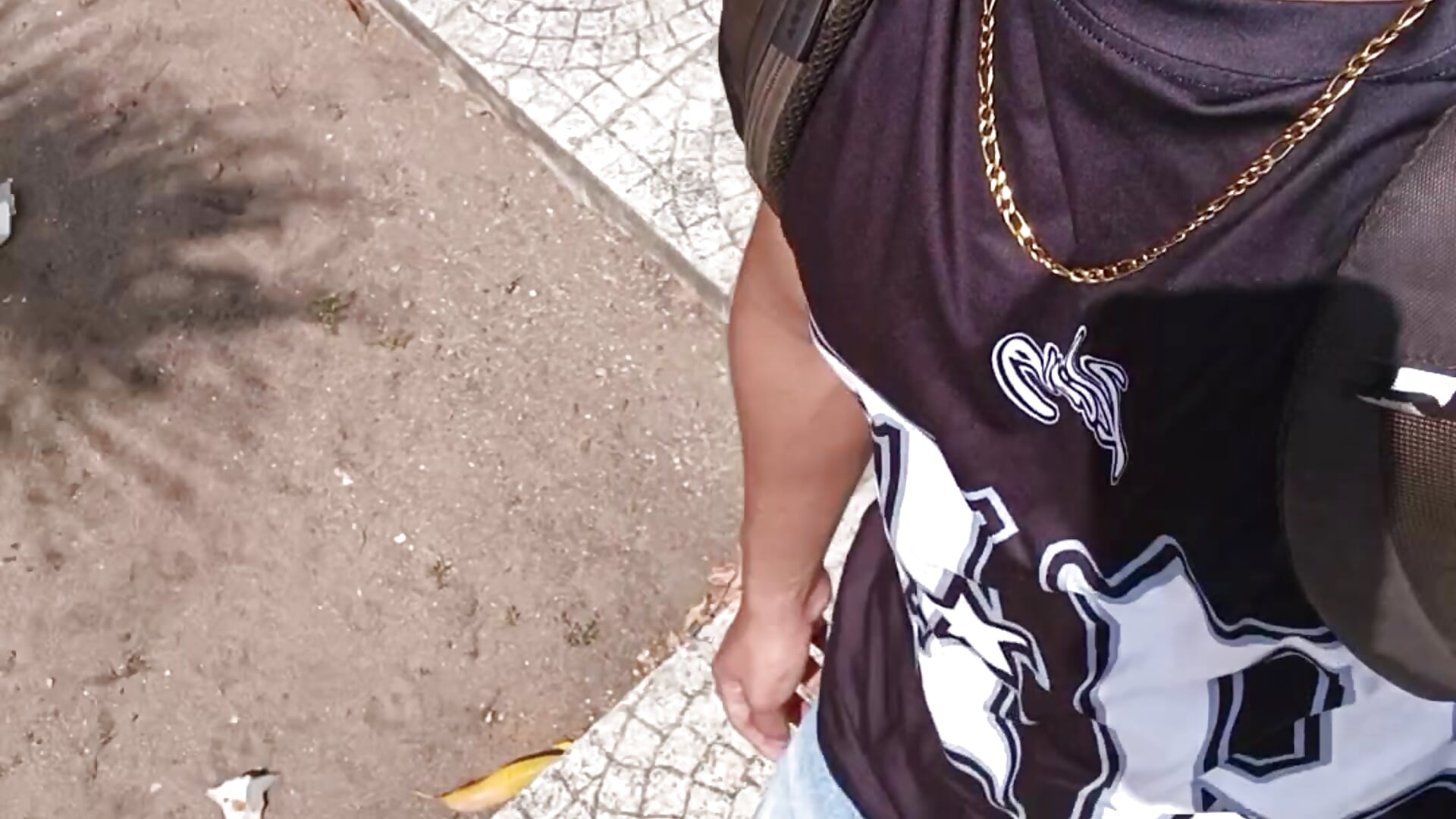 Relax in the street - vídeo de la modelo de cam Santy_Stump