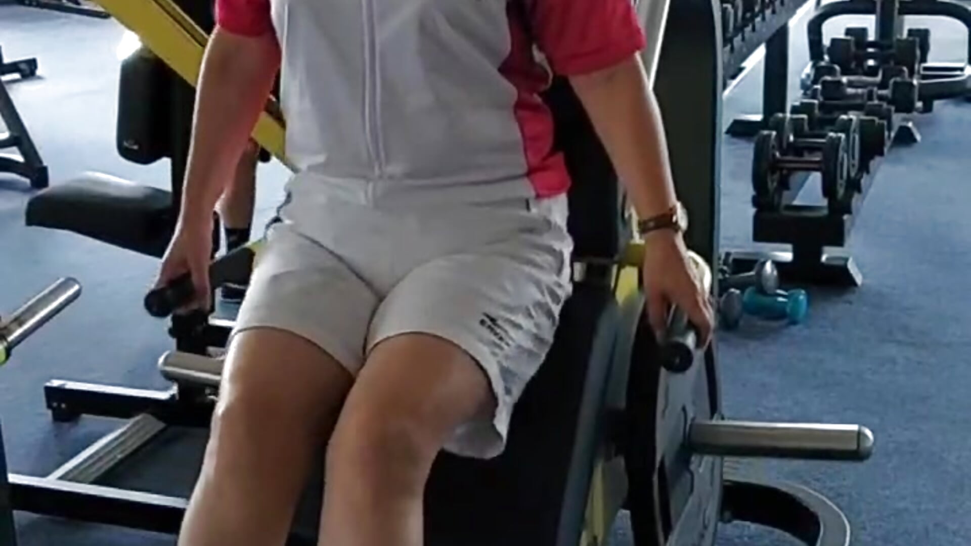 Workout at the gym - vídeo de naughtymilane modelo de câmara