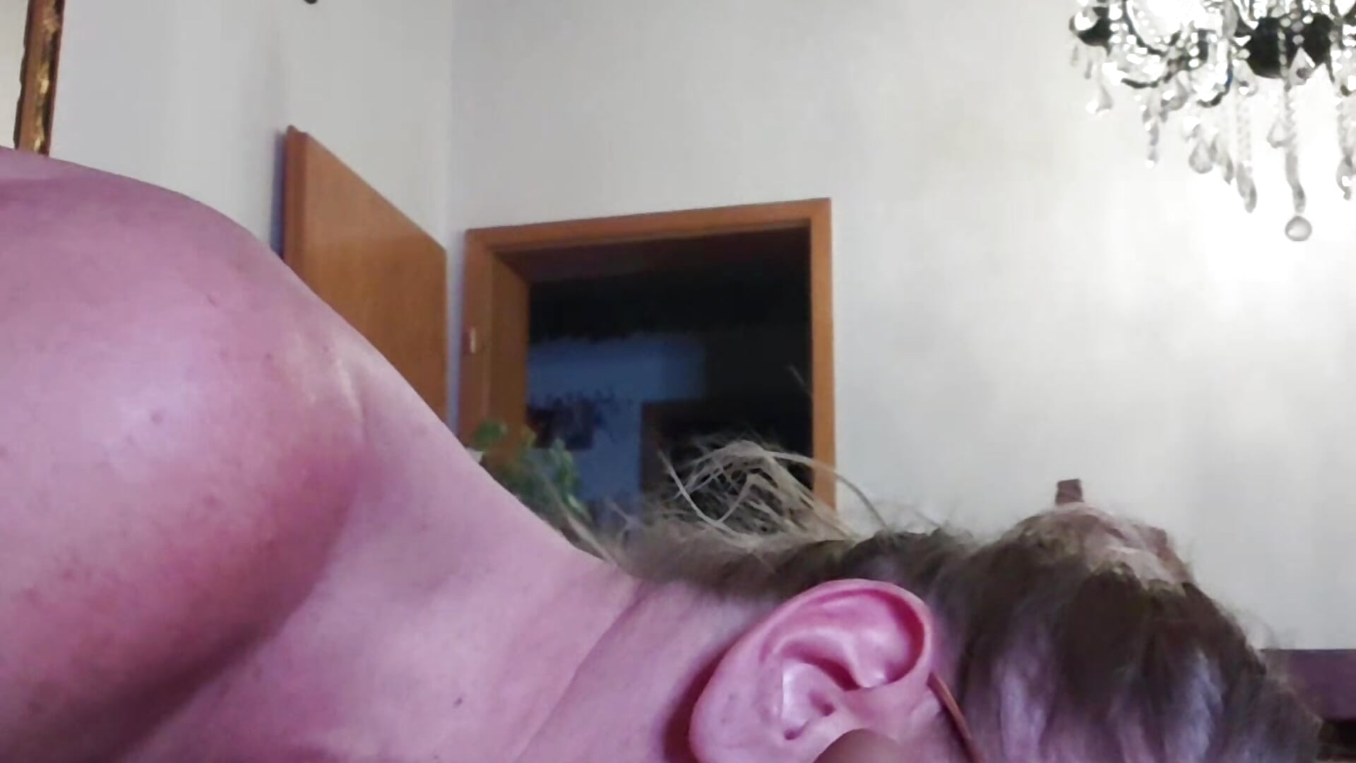 Suck my Dildo deepthroat 🤤 - Video von LucyLingerie78 Cam-Model