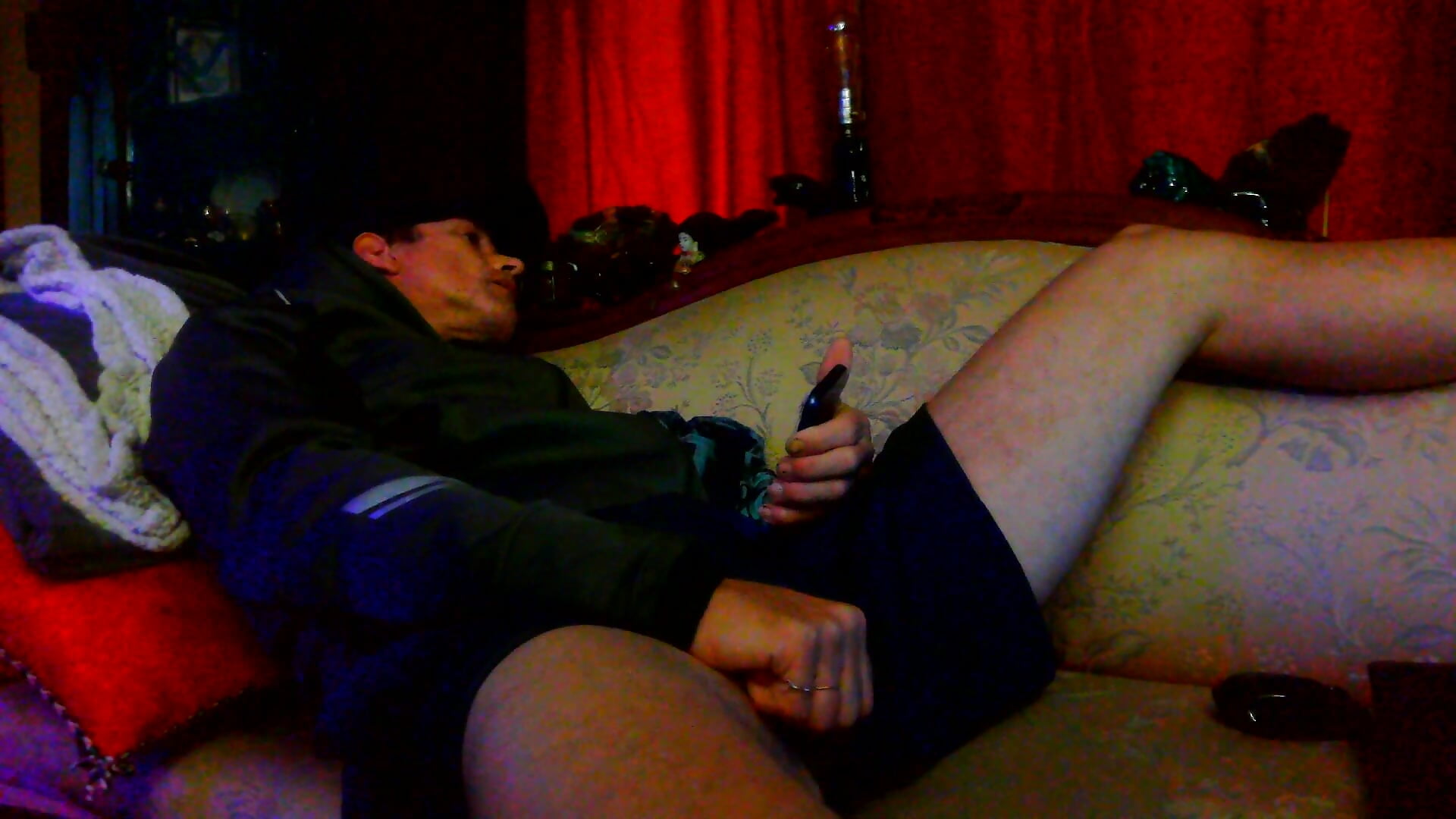 alone with my tool - vídeo de la modelo de cam The_Confessor