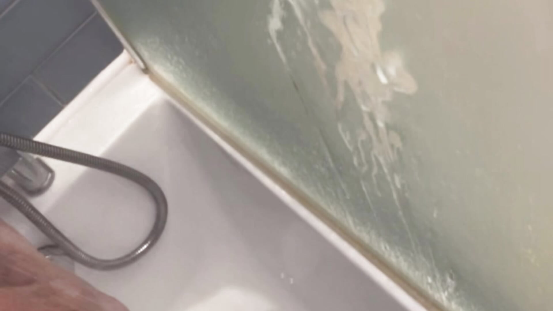 STEAMY SHOWER CUMSHOT 🥵💦💦 - video by BrownBoyStrokin cam model