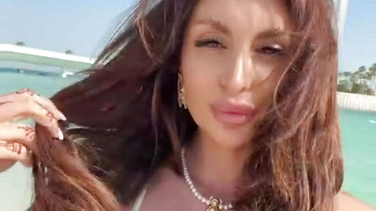 Dubai - video oleh model kamera LunaBex