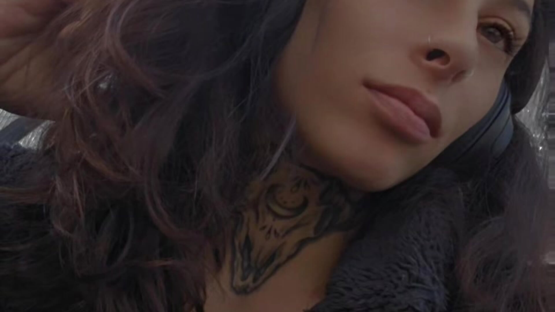 Just in a bubble - video by DarkAngelz1 cam model