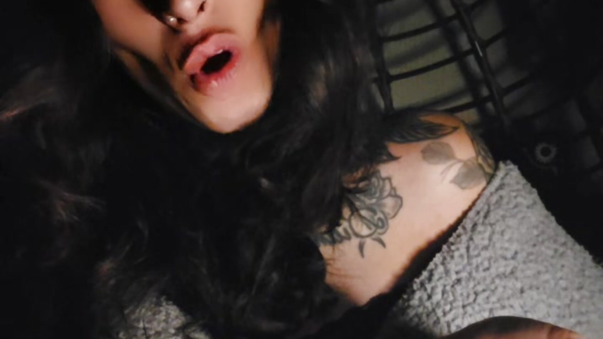 2025-11-01-235917658 - video by DarkAngelz1 cam model