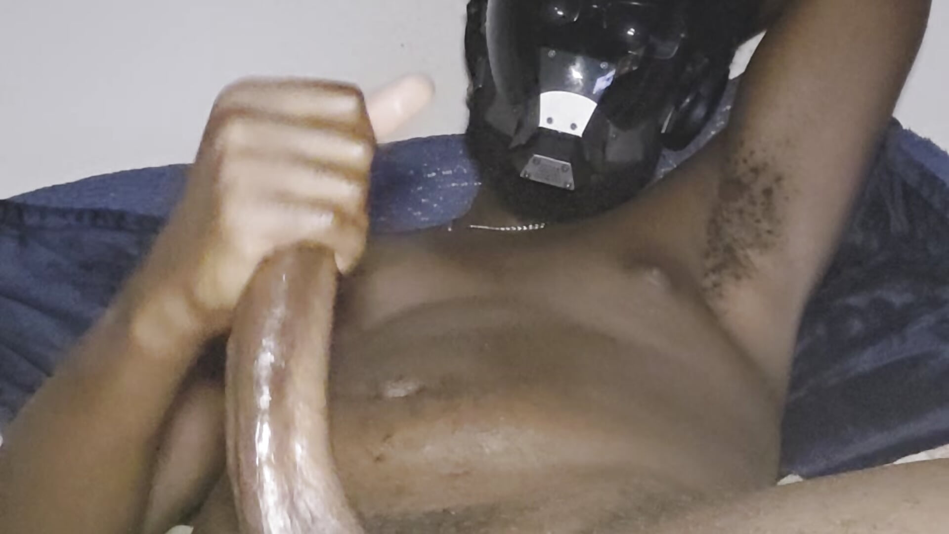 A little Sneak peak never hurt anybody - video by TheMaskdSchlong cam model