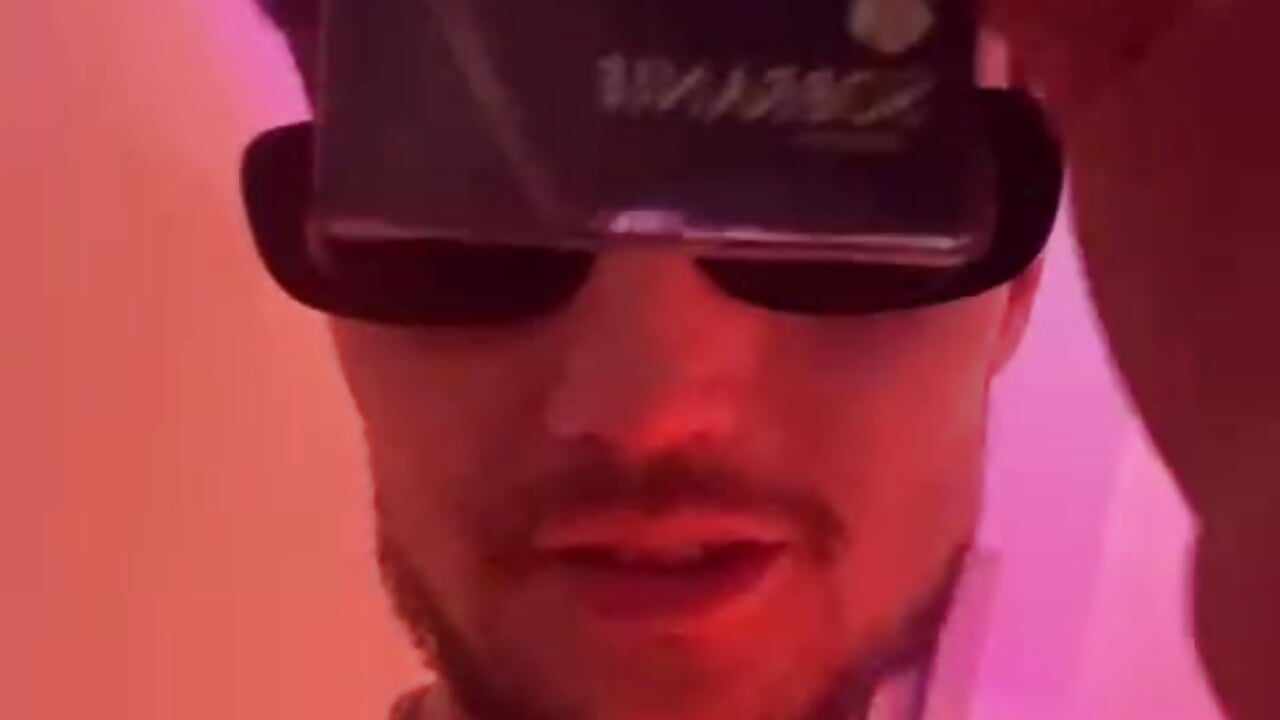 dfcf14d0-58a2-4faa-9fa7-4ca86112c578 - vídeo de la modelo de cam littlemrtwister