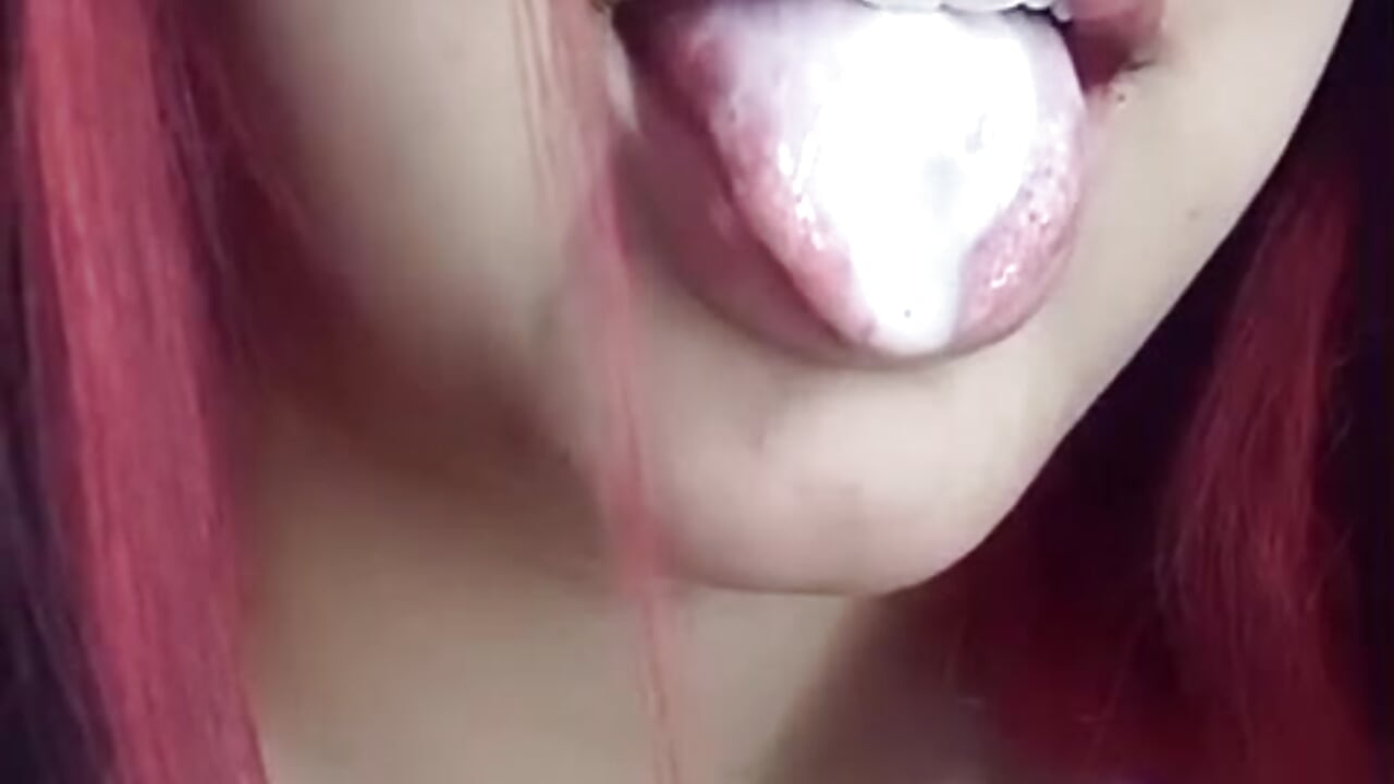 Cummmm an my mouth - video by sophievv cam model