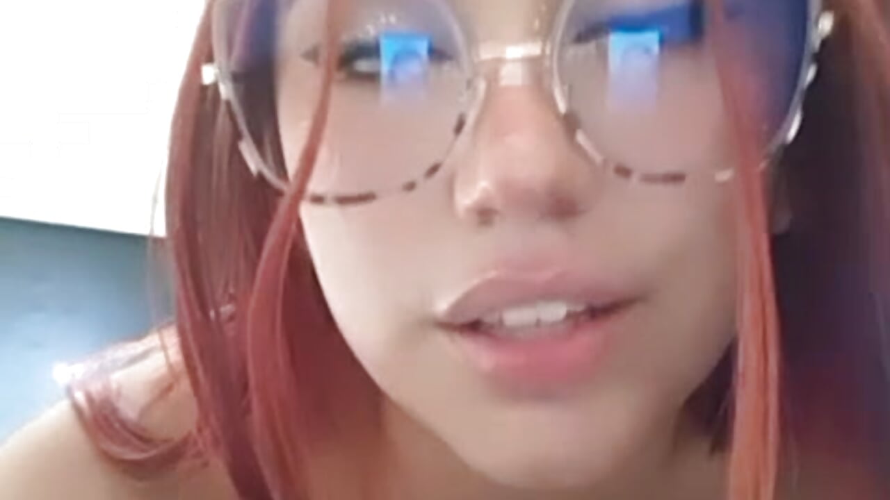 This glasses look so good 😘🥰 - video by sophievv cam model