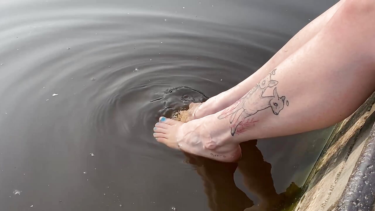 bluuuurp– Ash_Hasmy kameramodell videója