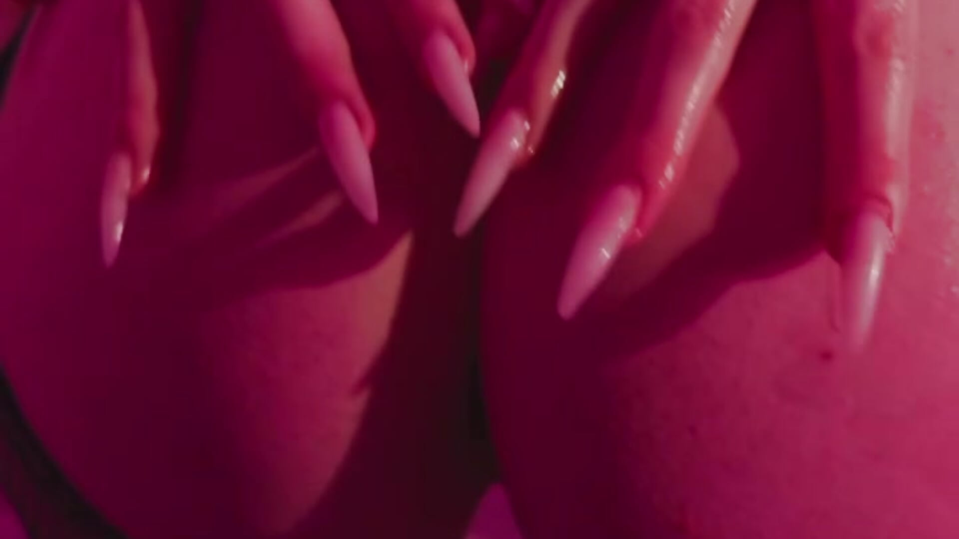 oil all– Ash_Hasmy kameramodell videója