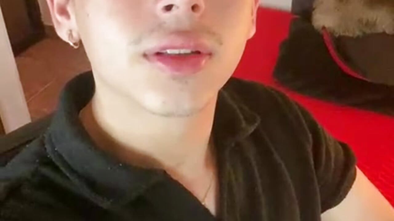 WhatsApp Video 2025-08-29 at 12,38,20 AM - วิดีโอโดย Maximo_Miller โมเดลแคม