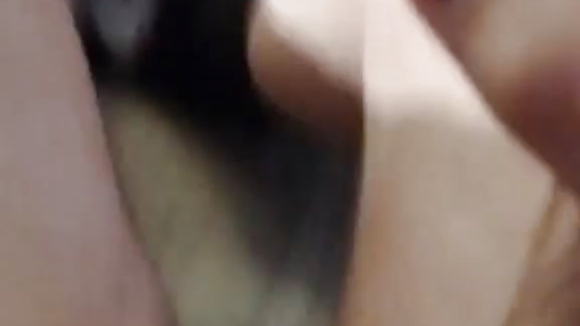 Spit – video od webkamerové modelky leviiiiii05