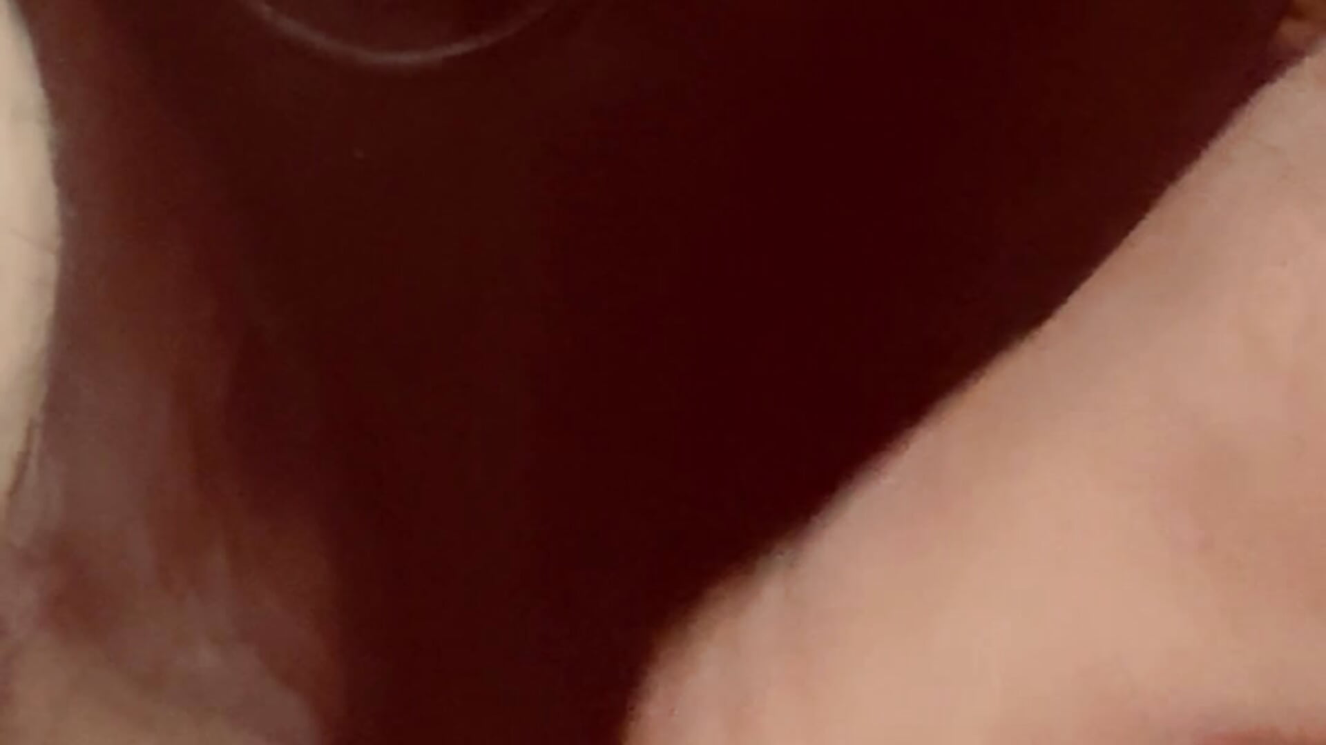 Bottle of prosecco in my pussy 💜🍑 - clip cu Regine_5 model videochat