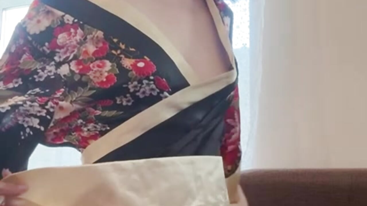 👘 - video by HildGaff cam model
