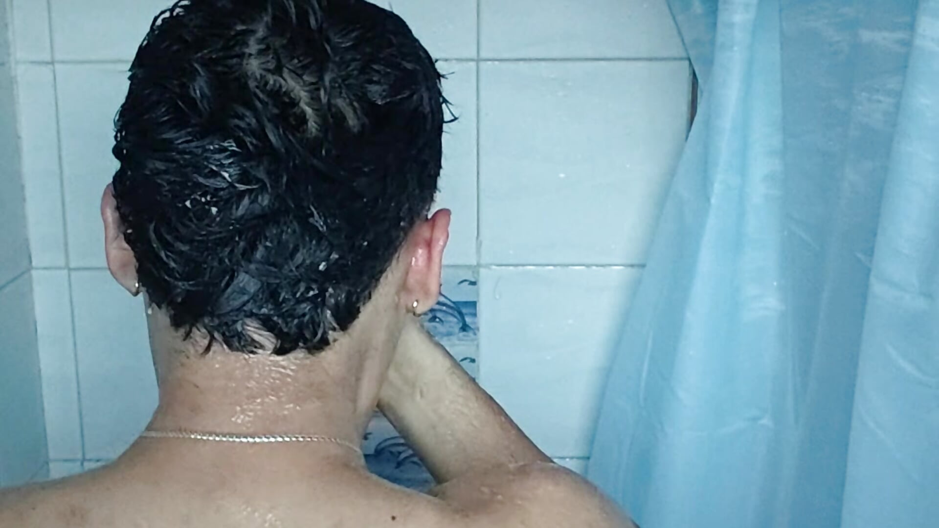 A sexy bath