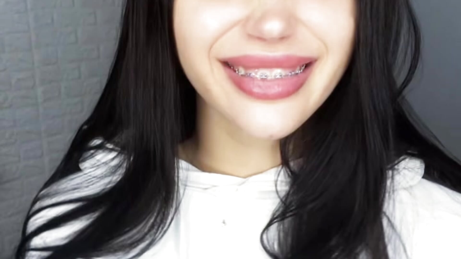 pretty) – video od webkamerové modelky Agnessa