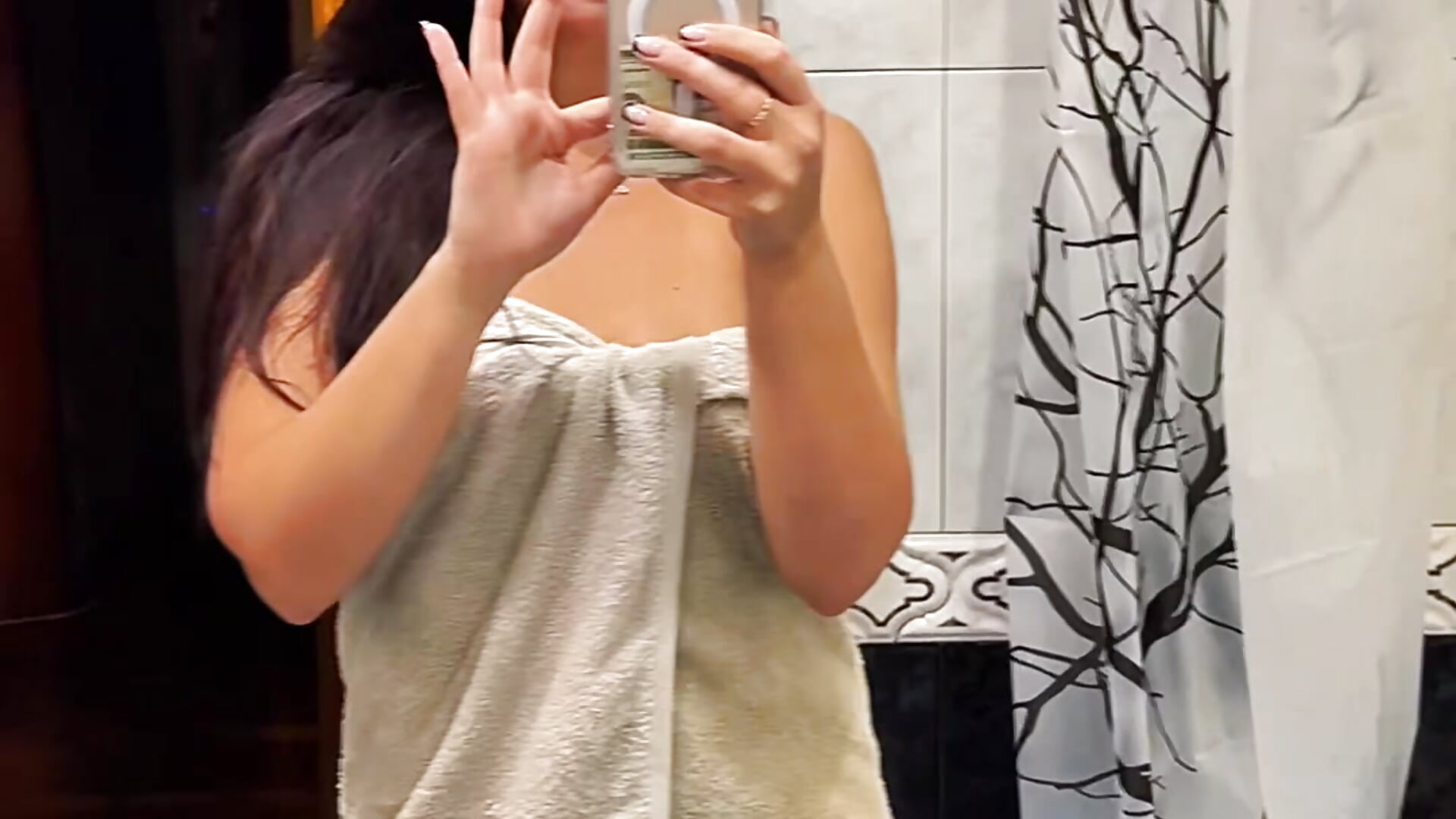 After shower – video od webkamerové modelky Agnessa