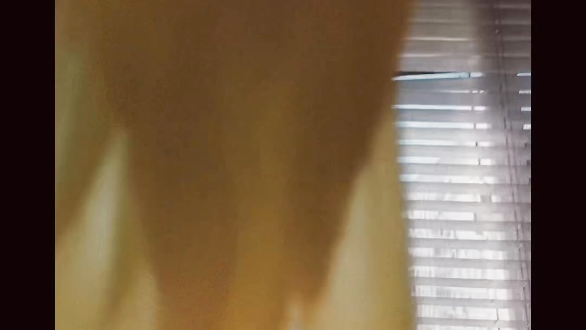 🦜🦜 – video modela na kameri Agnessa