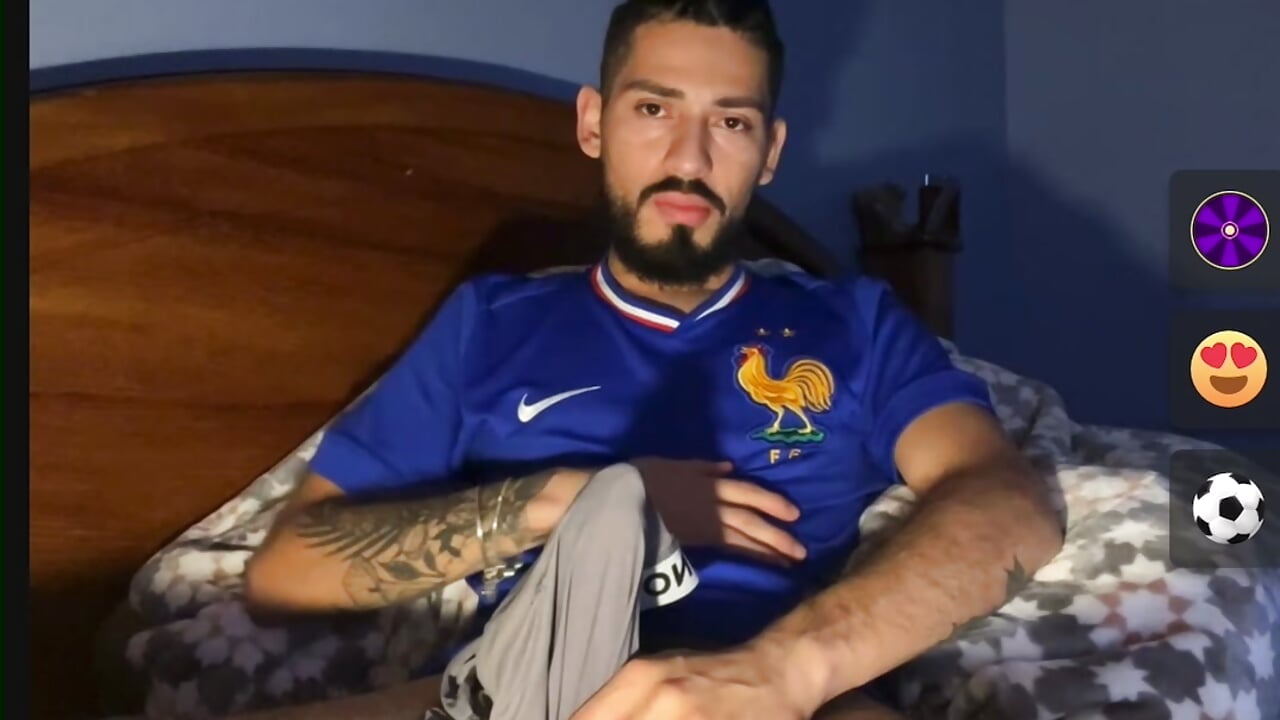 Hard dick 🍆💦