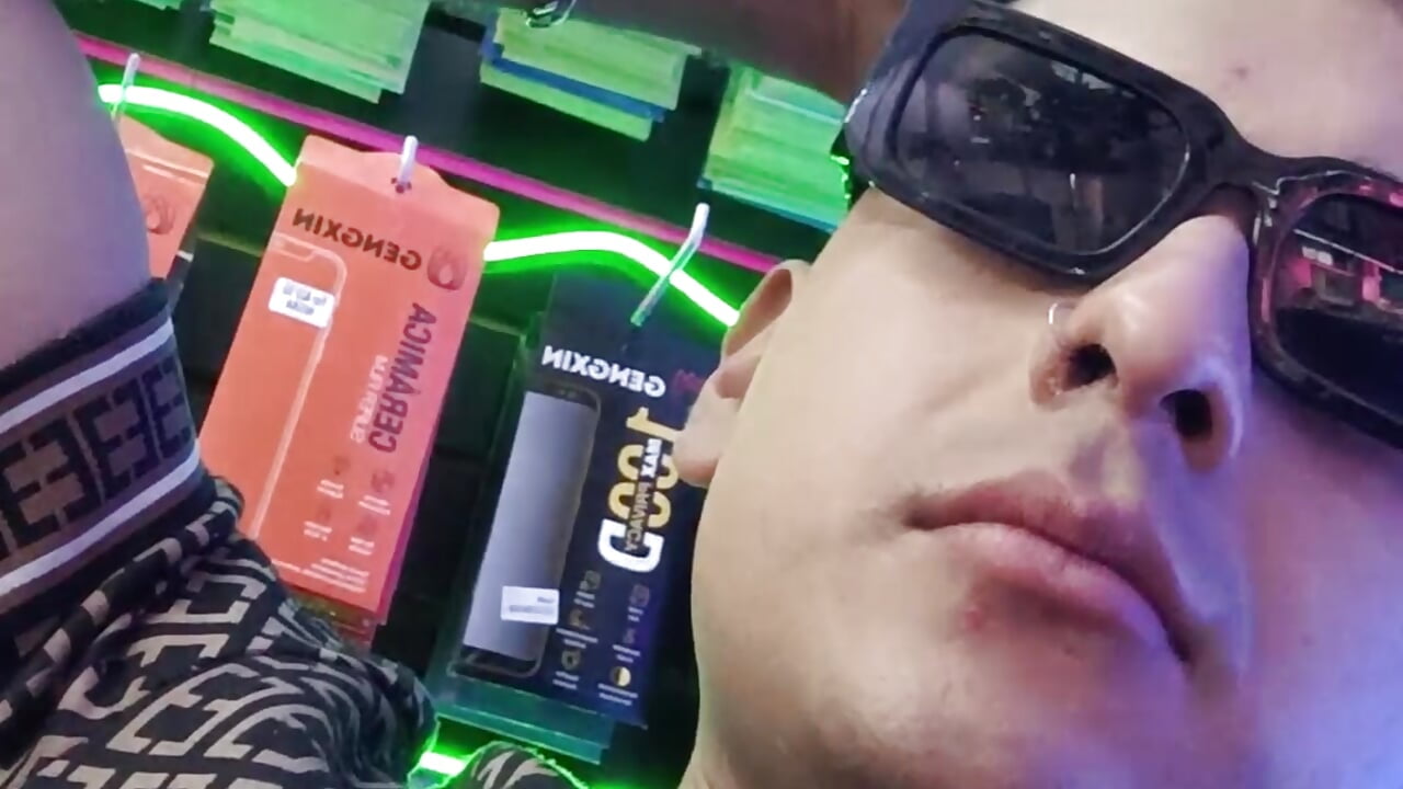 profile-intro-video-1764416507 - video by VicarioRair cam model