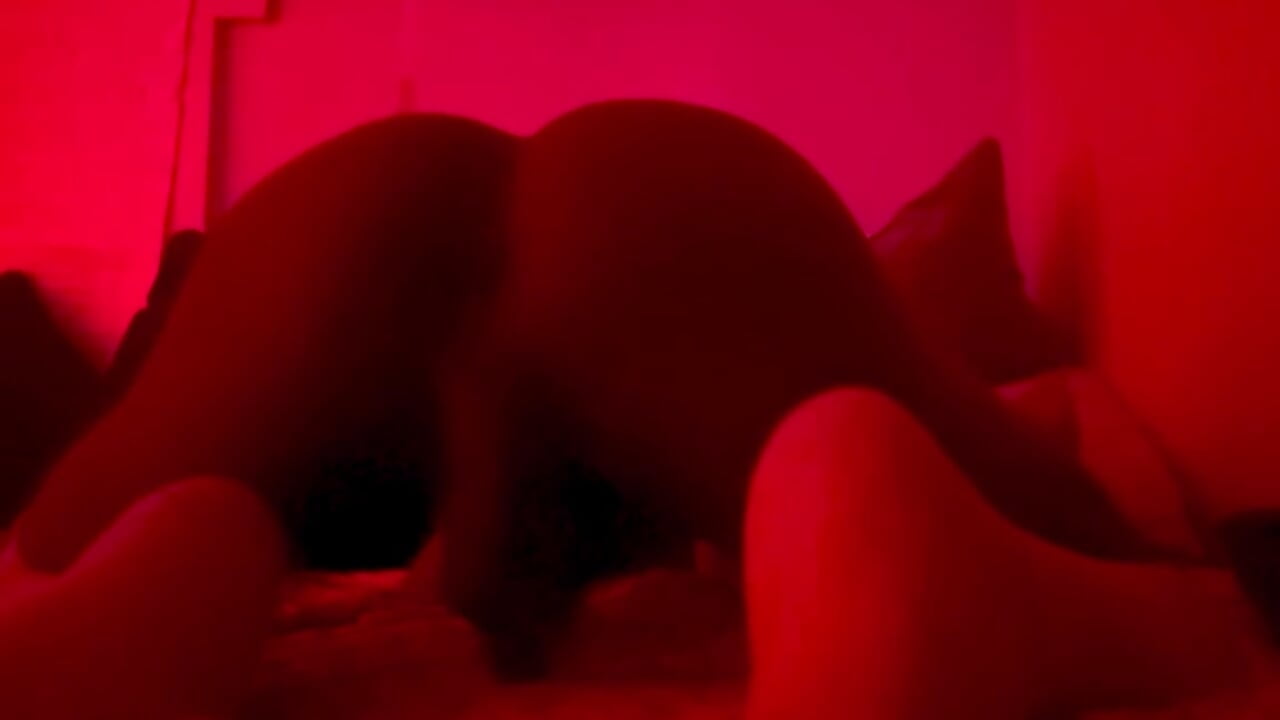 att,JjYVuD27mA1YdjpjzODjGdoeg96yXjExltg5bbXoiU8 - video av Bigdaddiwoo cam model