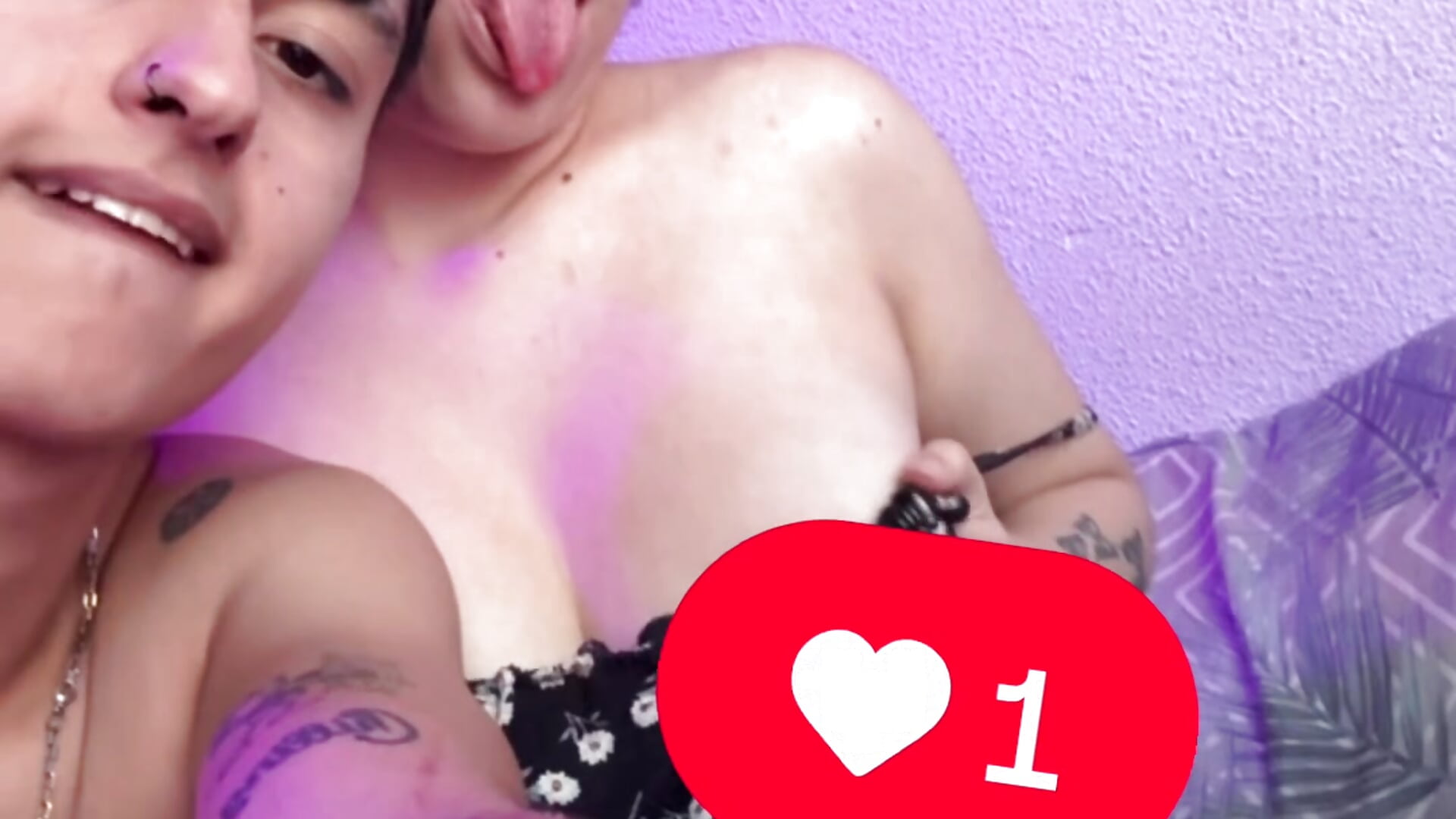 me - video by antonelaXantonysex cam model