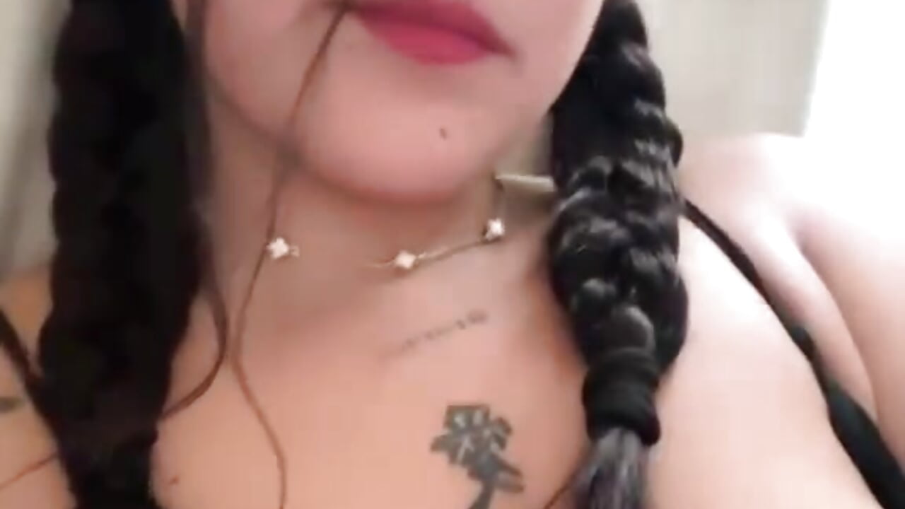 Just Chill 🍑🔥🔥 - סרטון של KatlynRous, דוגמן/ית מצלמה