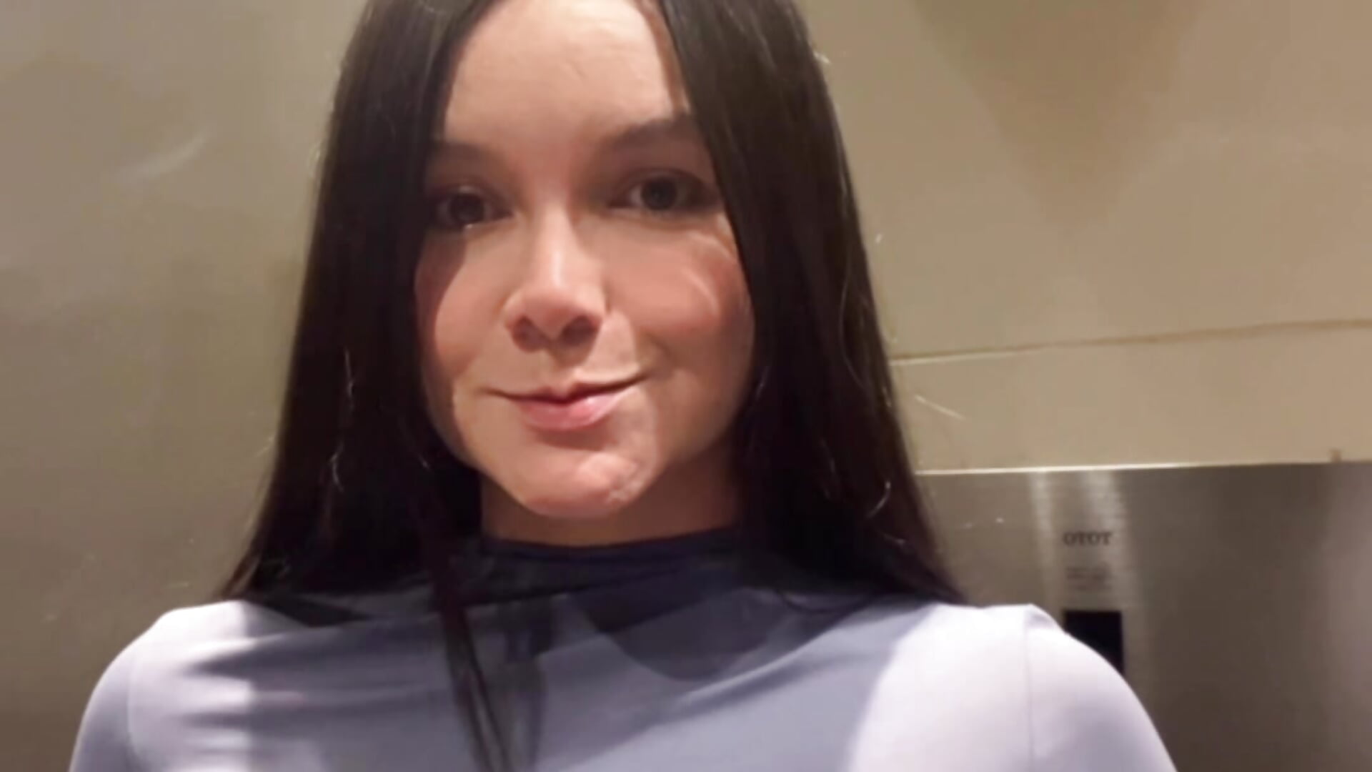 Something fun Mmm 😳 — filmik Nova_Gabriela, modela(-lki) na kamerkach