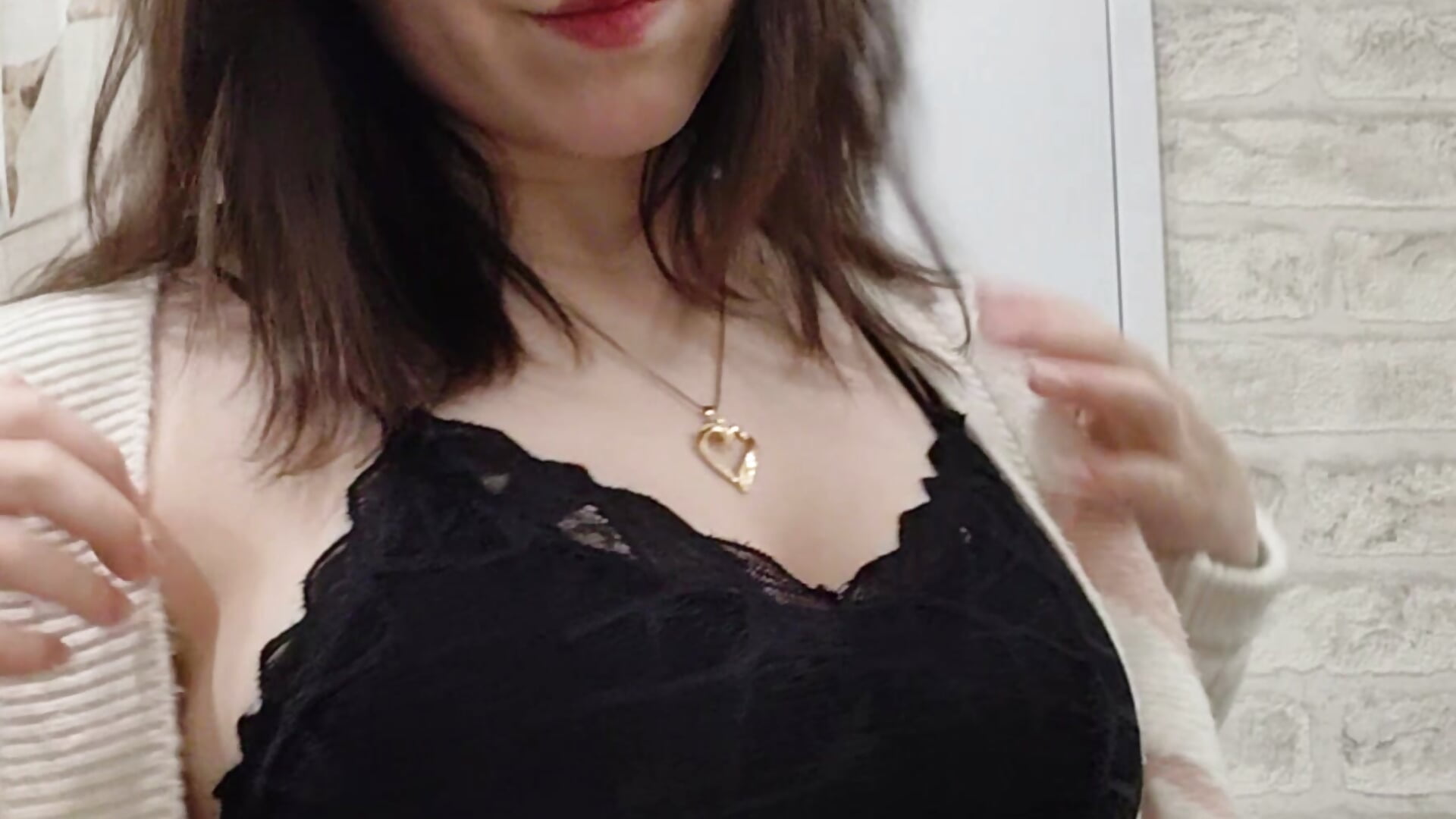Hey there ! - video by miyushu cam model