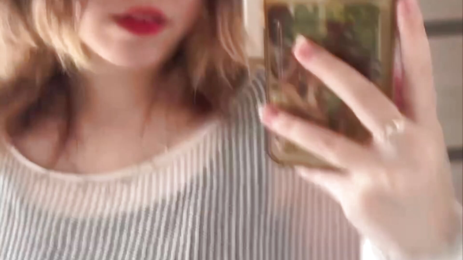 does my outfit look cute? <3 - video by miyushu cam model