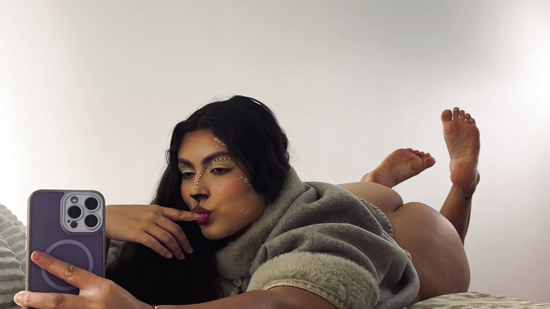 Happy Halloween 🎃 🦌 - video by nicolexxaleja cam model