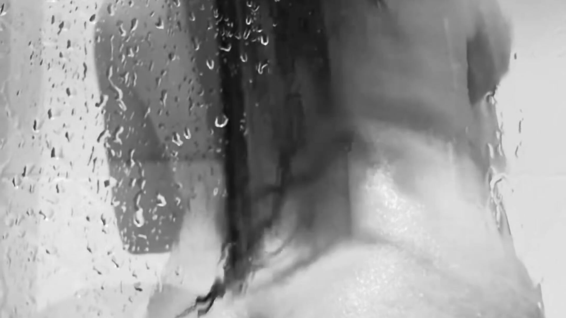 Nicole taking a shower, imagine spying on her😈🫣 - vídeo de nicolexxaleja modelo de câmara