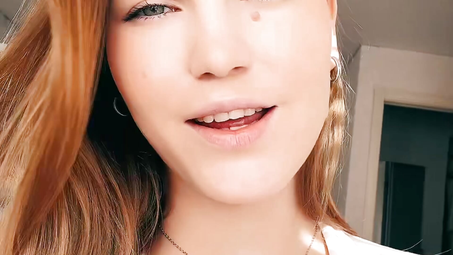 Hey❤️‍🔥💋－カメラキャストのYungTessaの動画