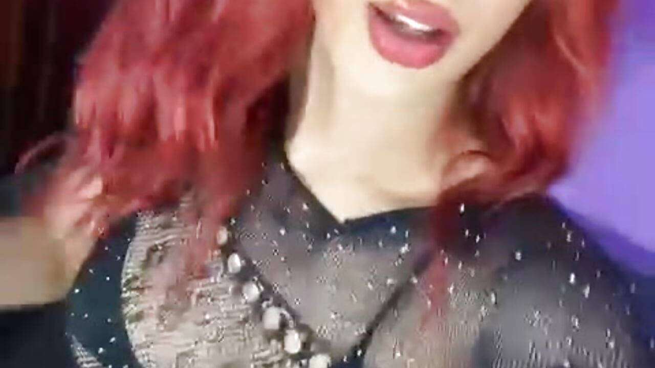 sexy girl – video od webkamerové modelky Valentina_Horny777