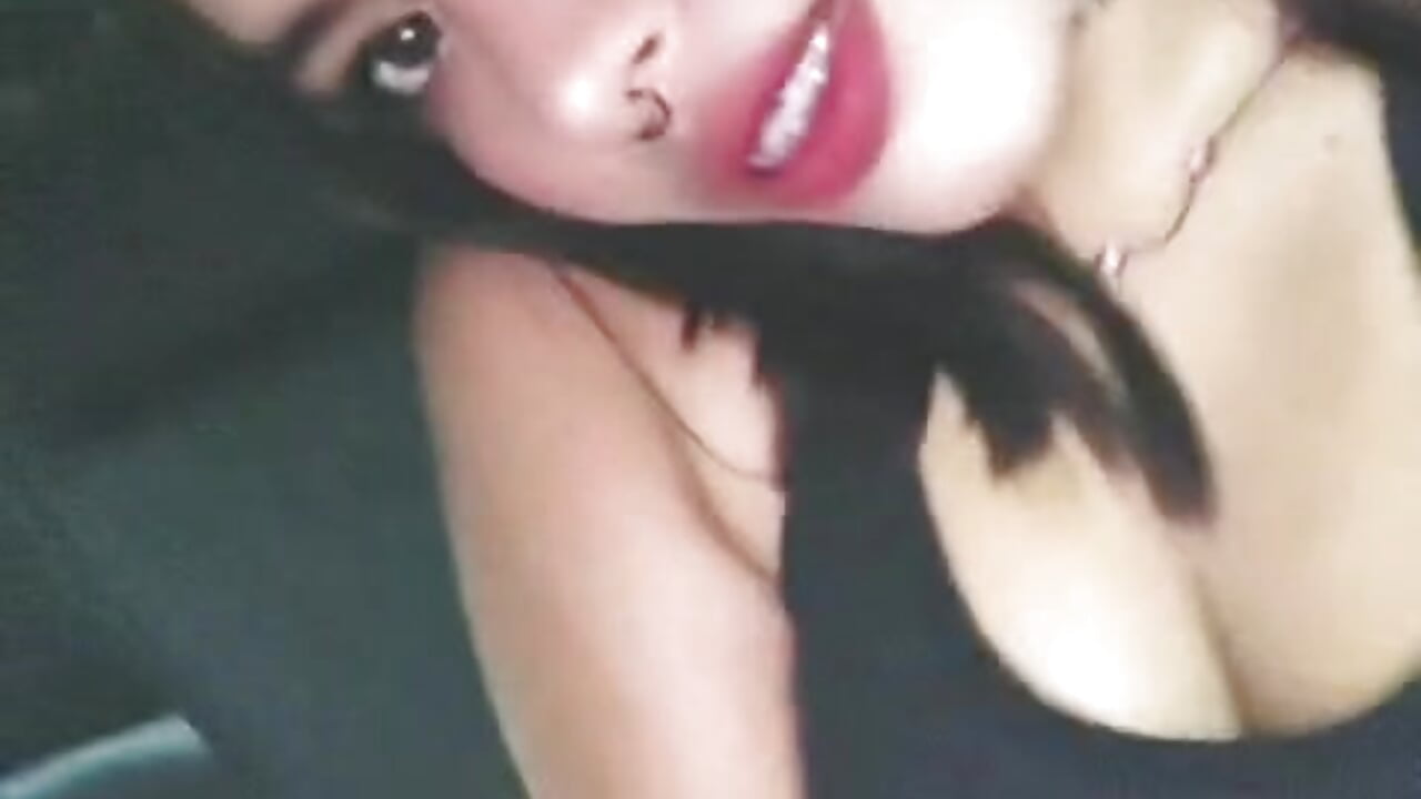 Uber show - video by _Yesica_ cam model