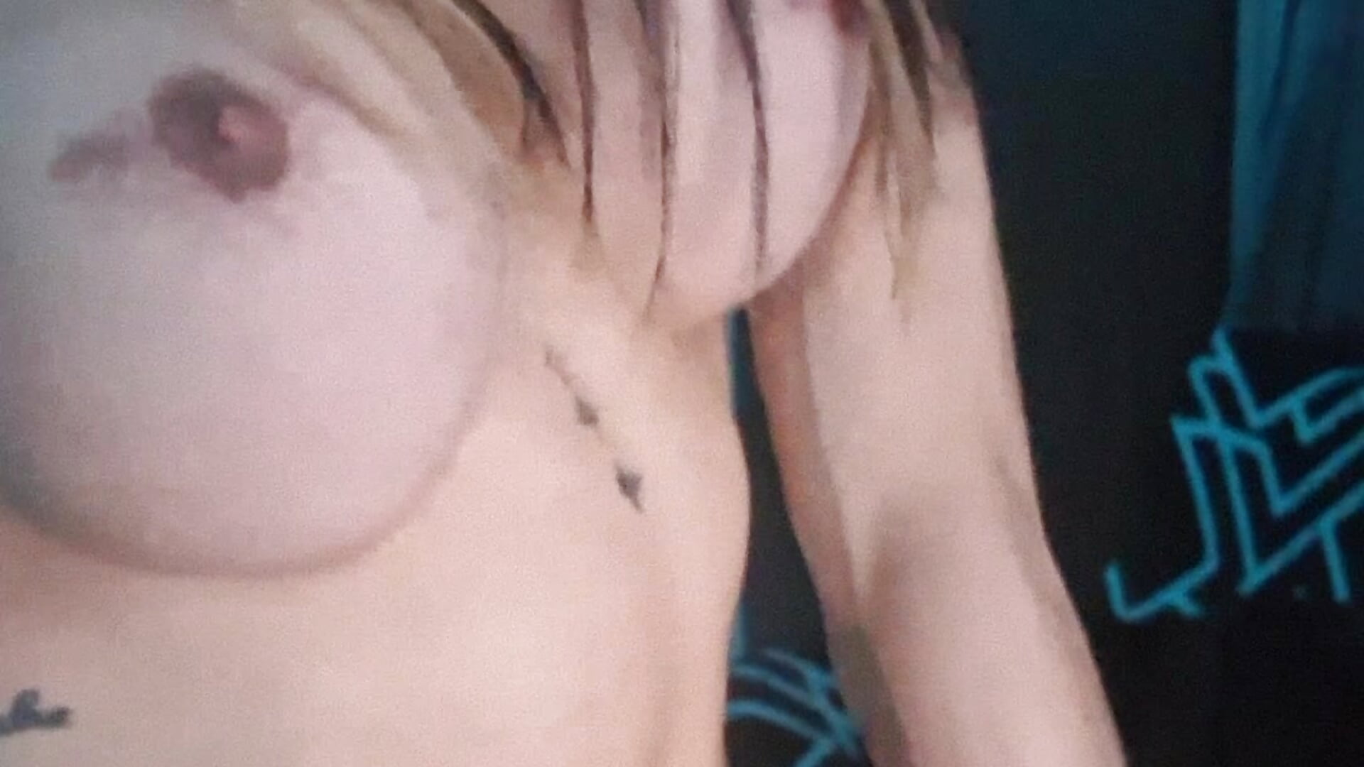Sensualmente  inesperada  momento