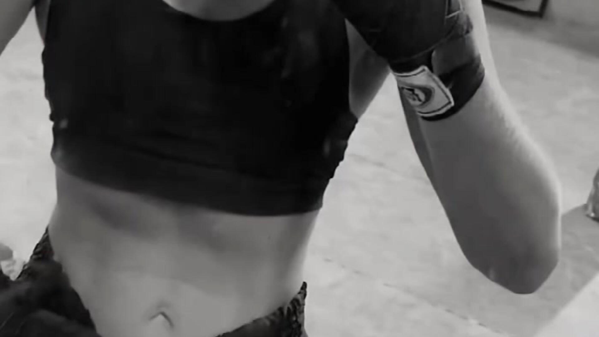 Fight or Fuck? - video oleh model kamera Aurelia-Vex