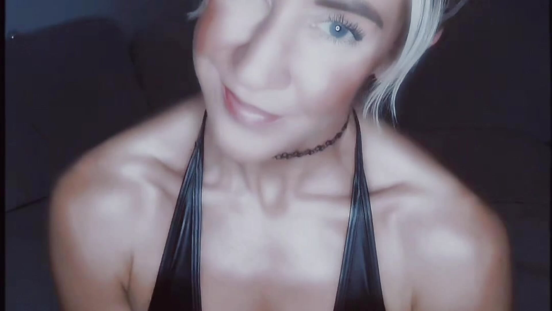 💪🏻 Flexing Till The Day I Die 💪🏻 - video oleh model kamera Aurelia-Vex