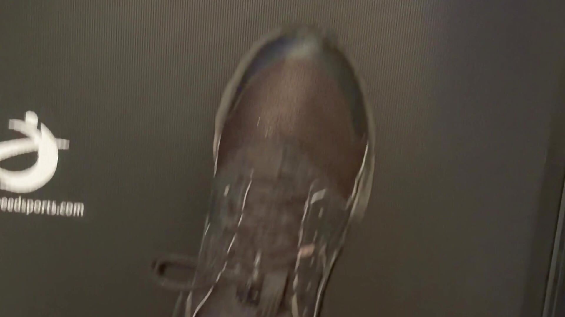 Morning warm up 🦶🦵 - video by Sky25x cam model