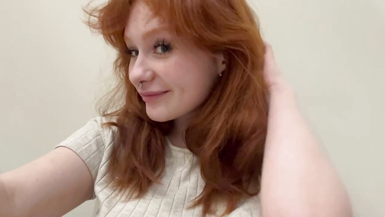 me - video by jelly_cherry cam model