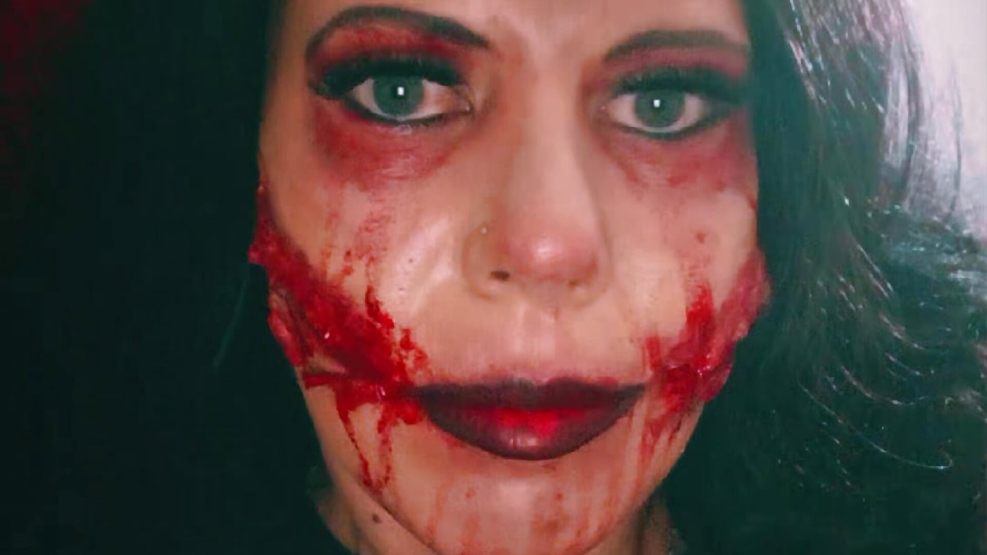 Halloween transition 👻  🎃 - video di Juicy_Lucy modella di cam