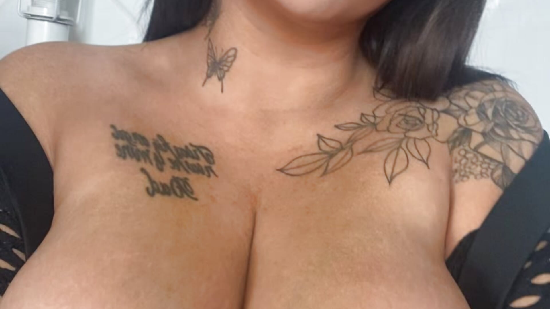 9A500AAC-67B0-4ADF-8D34-8D35FF77A4E4 - วิดีโอโดย Storm_Tempest โมเดลแคม