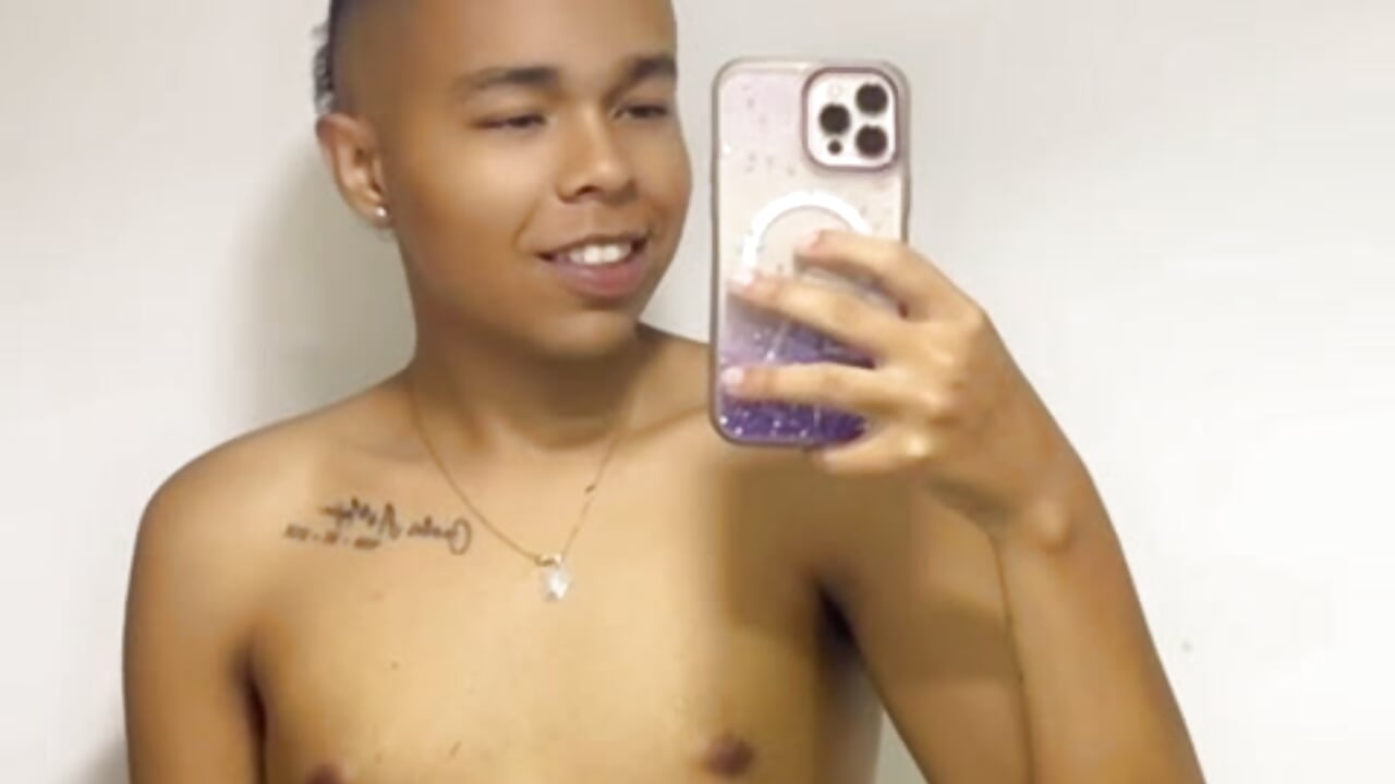 WhatsApp Video 2025-06-07 at 5,34,56 PM - video by asmodeo_33 cam model